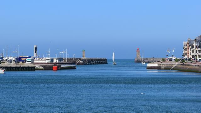 Entrée Du Port Fécamp Dsc 1324 Credit Oit Fecamp