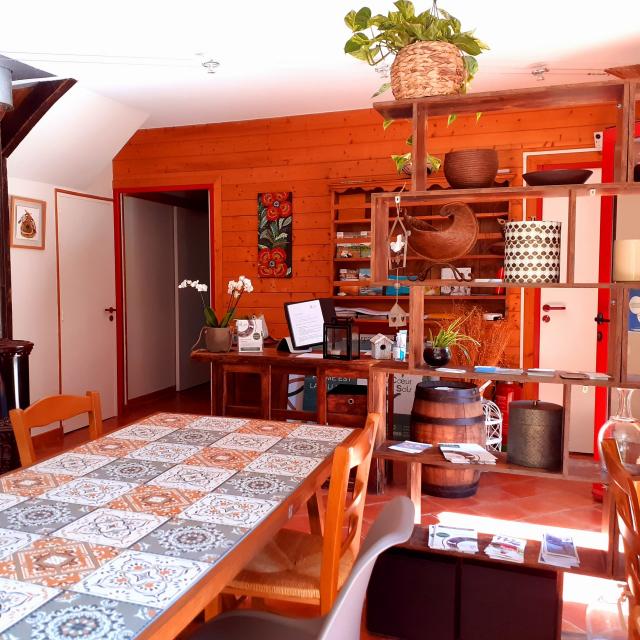 Nestkast Coworking Interieur Geschaald