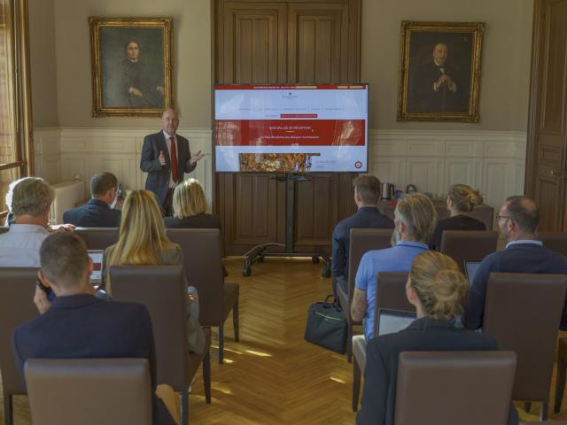 Vergaderzaal Benedictine Palace