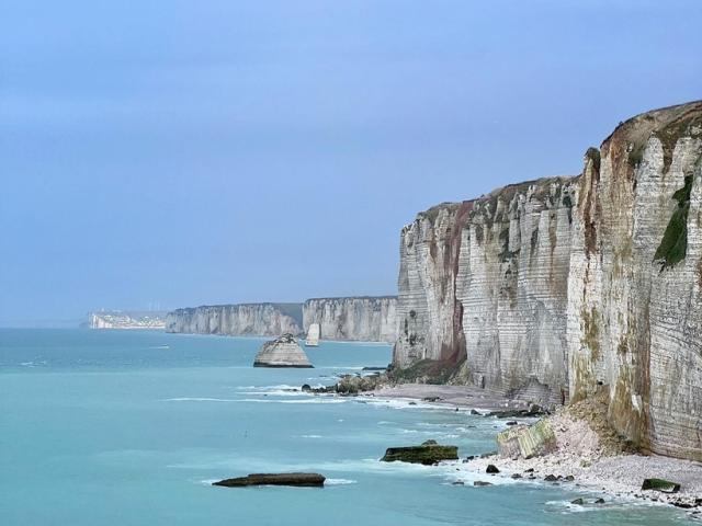 Instagram #cotedalbatre